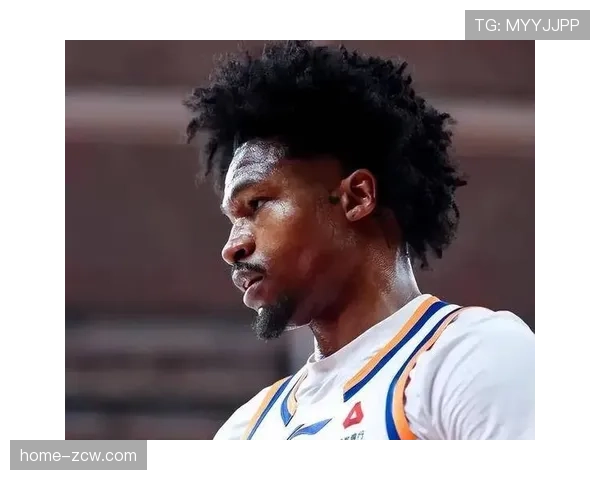 上海久事布兰登古德温助攻串联 单场12次助攻盘活全队进攻